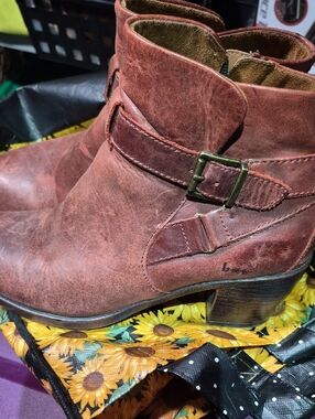 b.o.c. Distressed Rust Brown Leather Ankle Bootie with Buckle